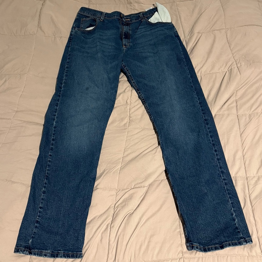 - WRANGLER FIVE STAR PREMIUM DENIM FLEX FOR COMFORT RELAXED FIT JEAN